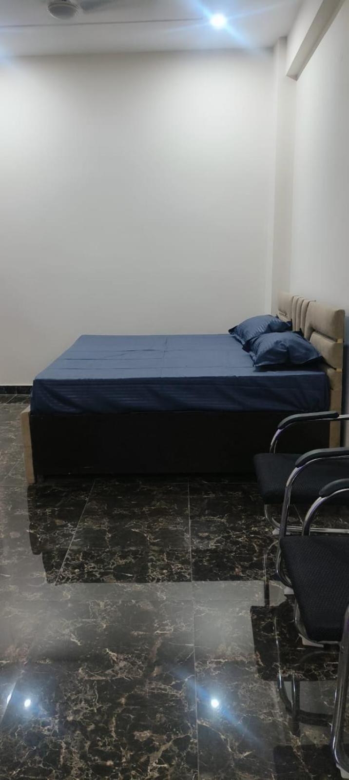 Jhankar Banquet And Lawn Βαρανάσι Εξωτερικό φωτογραφία